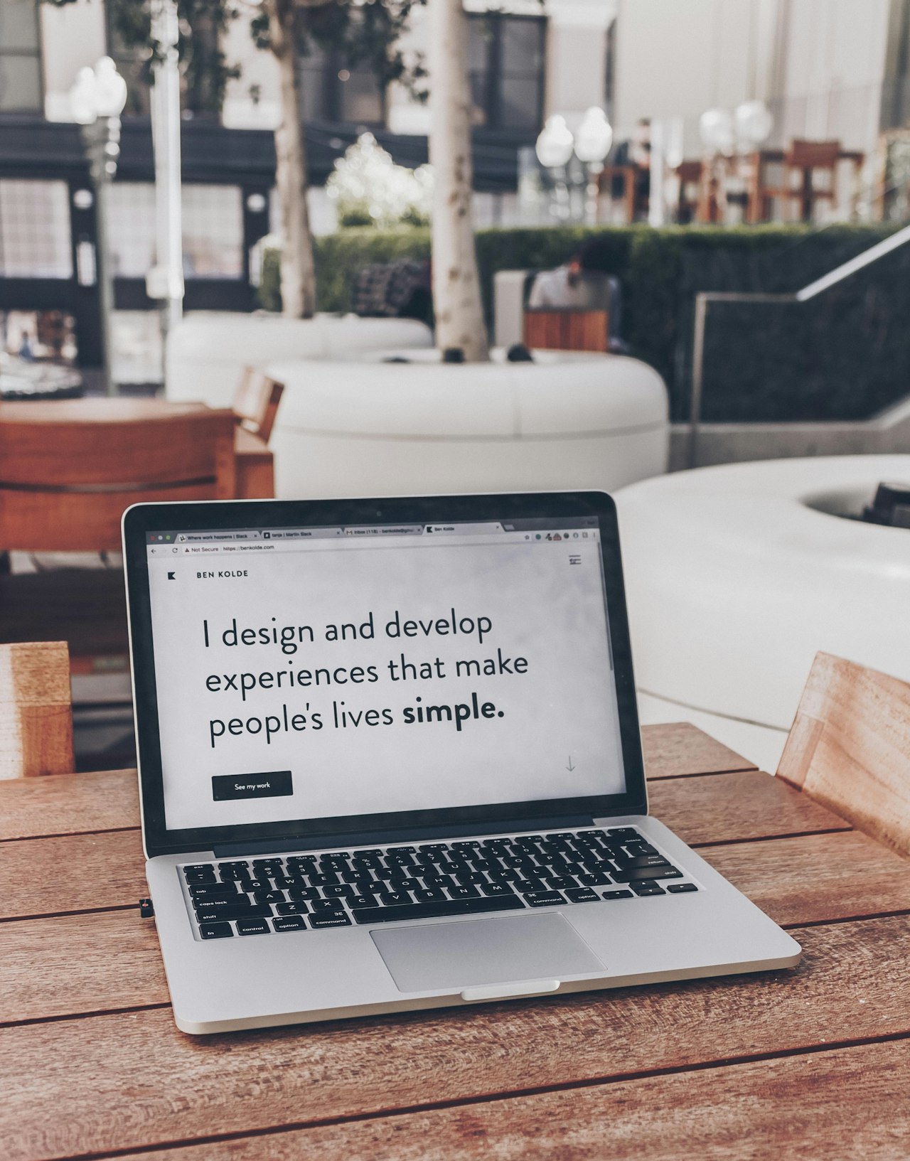 Identidade Visual & Branding Corporativo